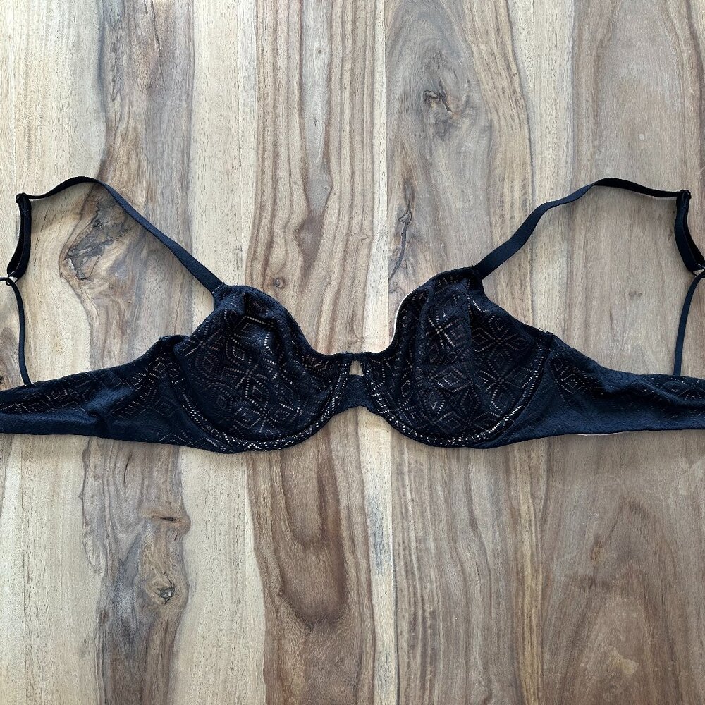 Black Bra